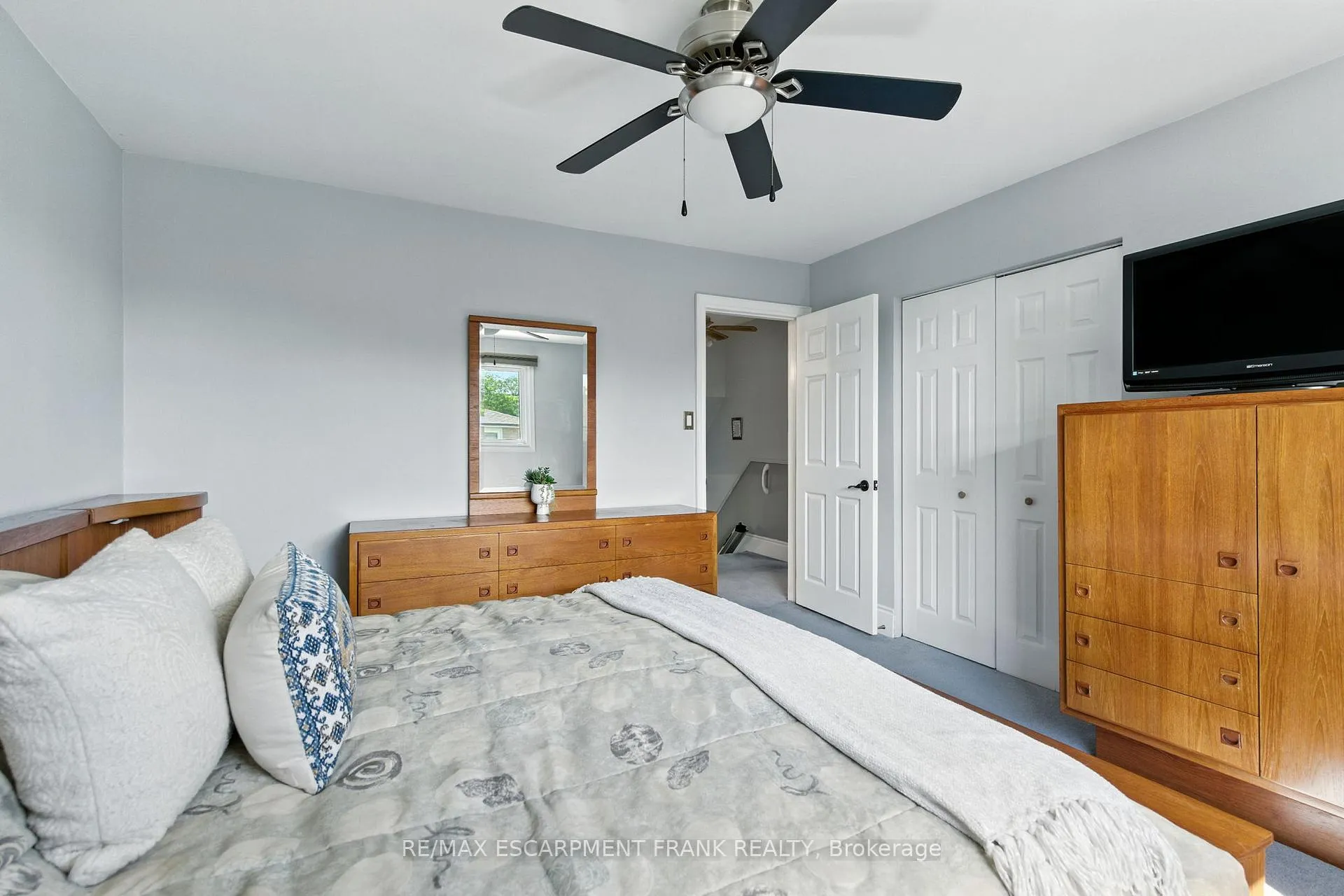 Photo 24 of 226 Carson Drive, Hamilton, Lisgar — HOMEH