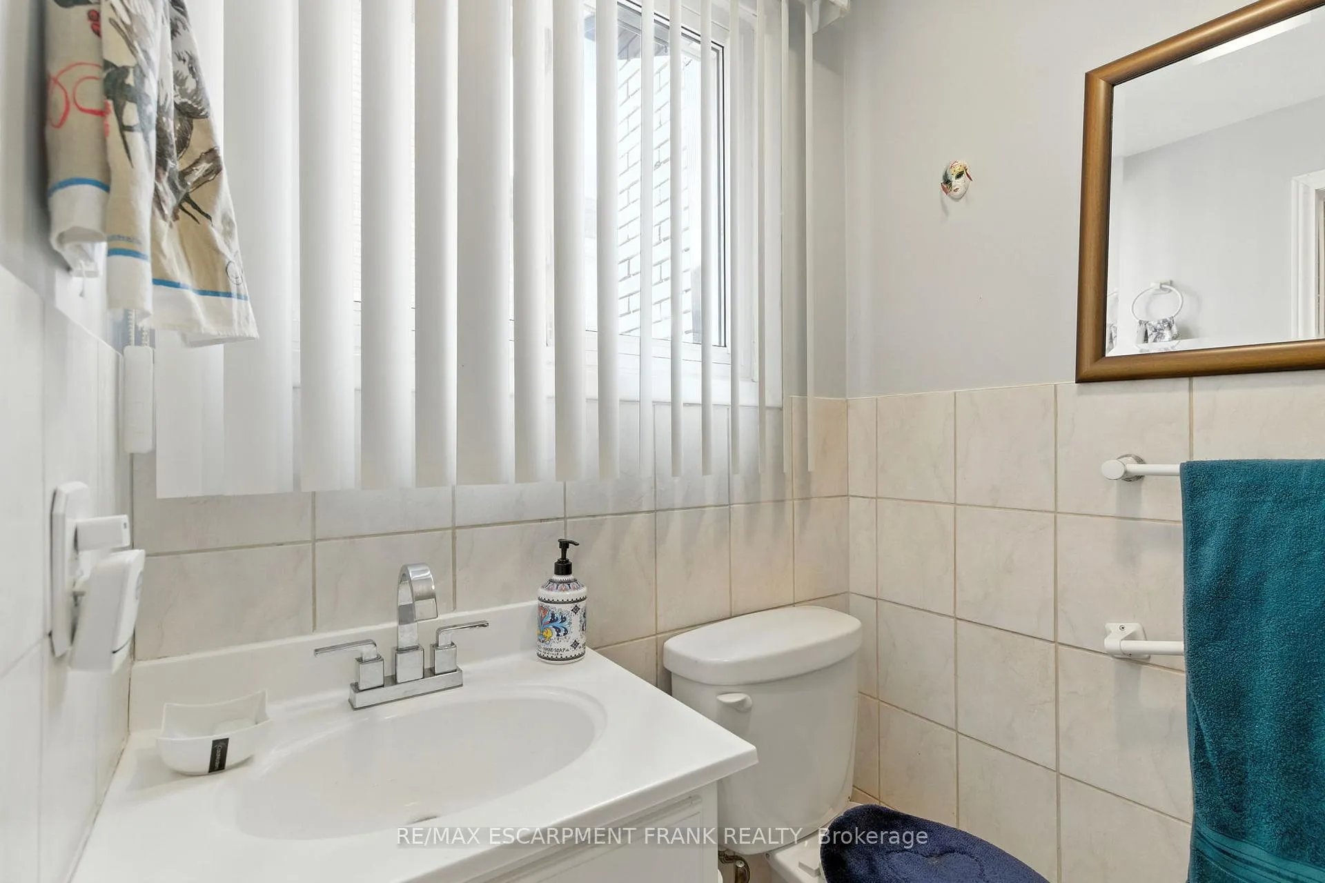 Photo 30 of 226 Carson Drive, Hamilton, Lisgar — HOMEH