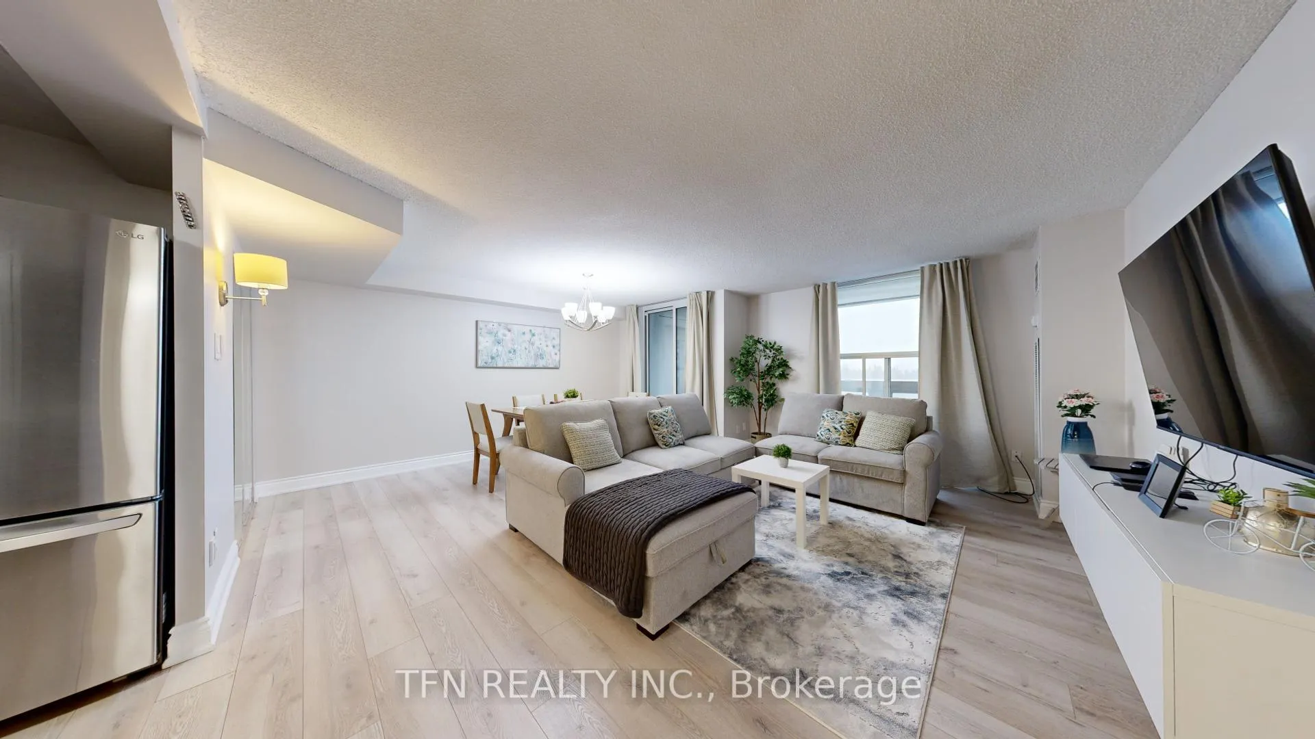 Photo 1 of Unit 1105, 60 Inverlochy Boulevard, Markham, Royal Orchard — HOMEH