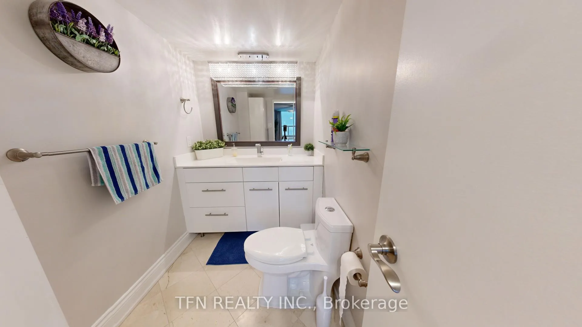 Photo 21 of Unit 1105, 60 Inverlochy Boulevard, Markham, Royal Orchard — HOMEH