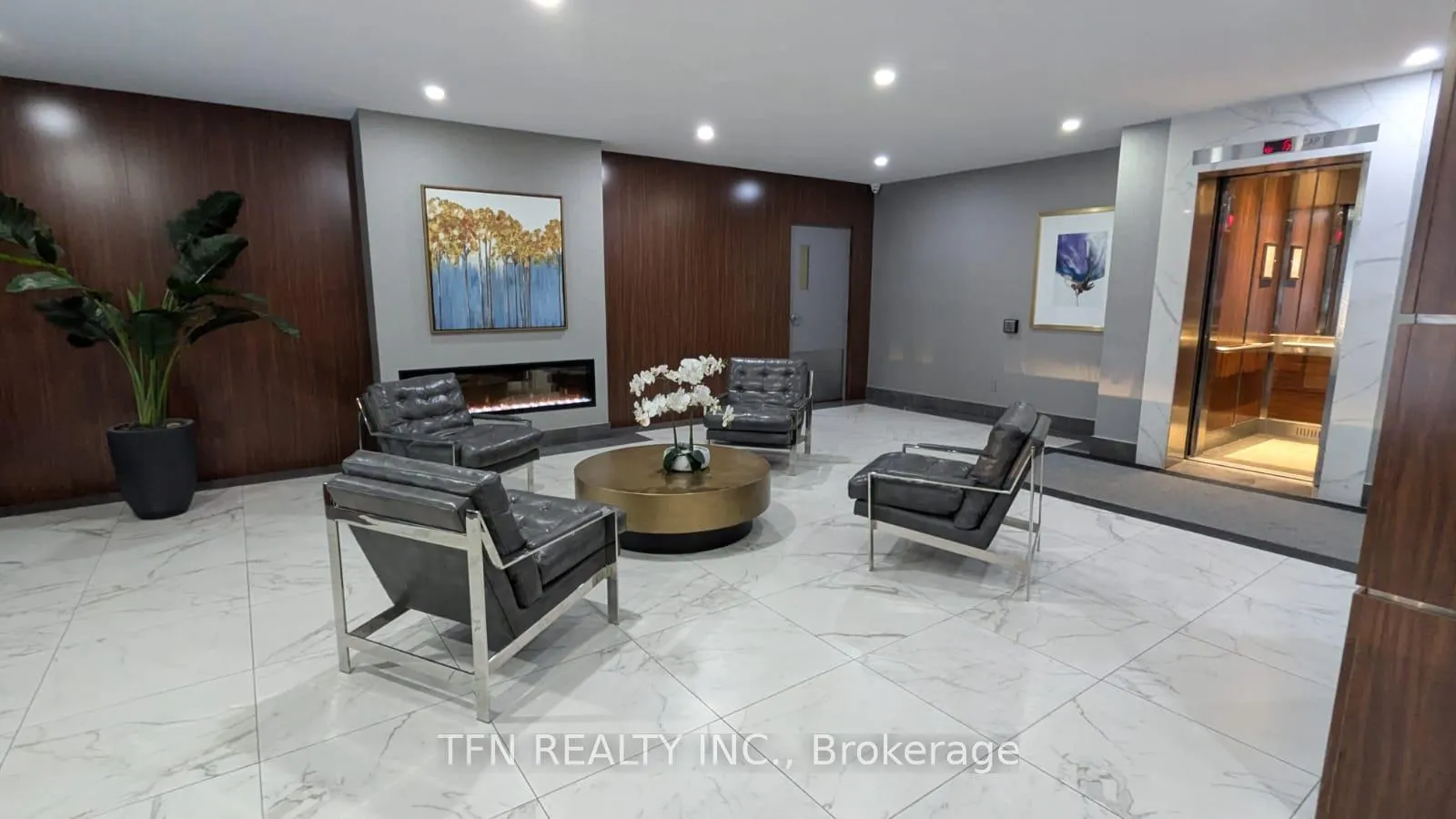 Photo 37 of Unit 1105, 60 Inverlochy Boulevard, Markham, Royal Orchard — HOMEH