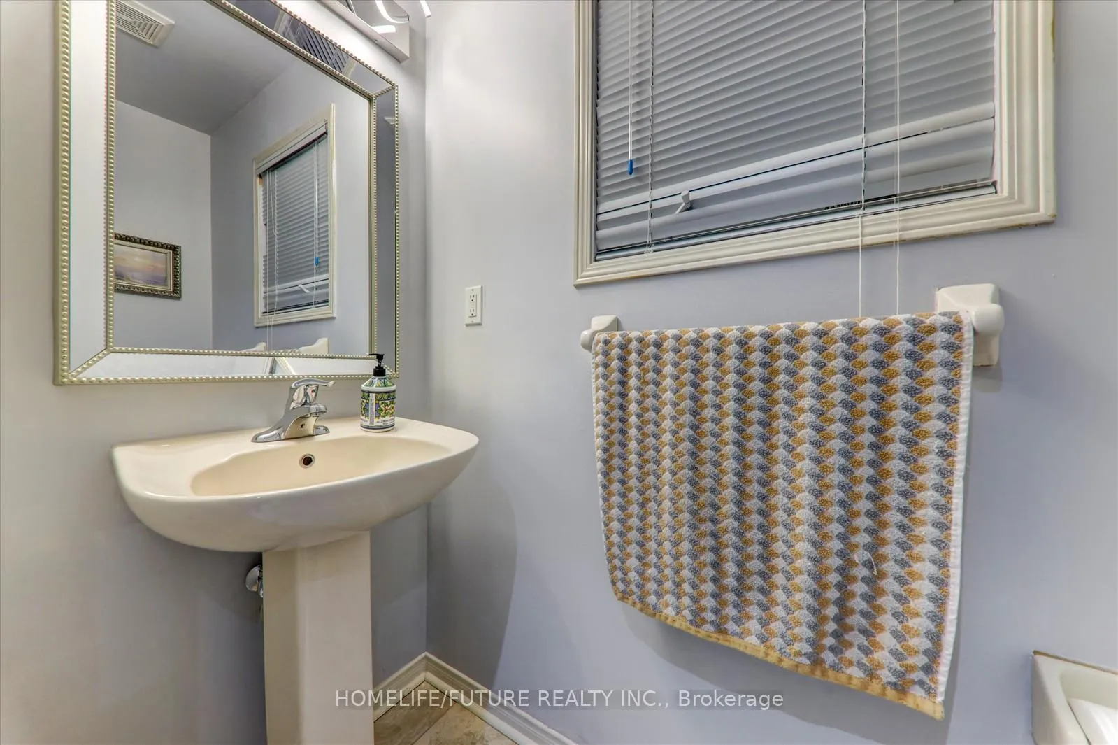 Photo 7 of Unit Main & 2nd, 70 Tozer Crescent, Ajax, Northwest Ajax — HOMEH