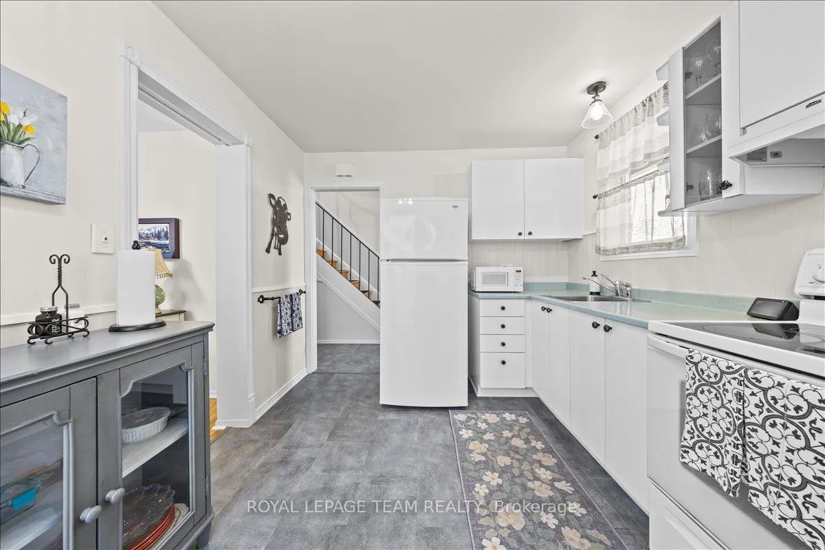 Photo 6 of Unit 221, 3310 Southgate Road, Ottawa, South Keys — HOMEH