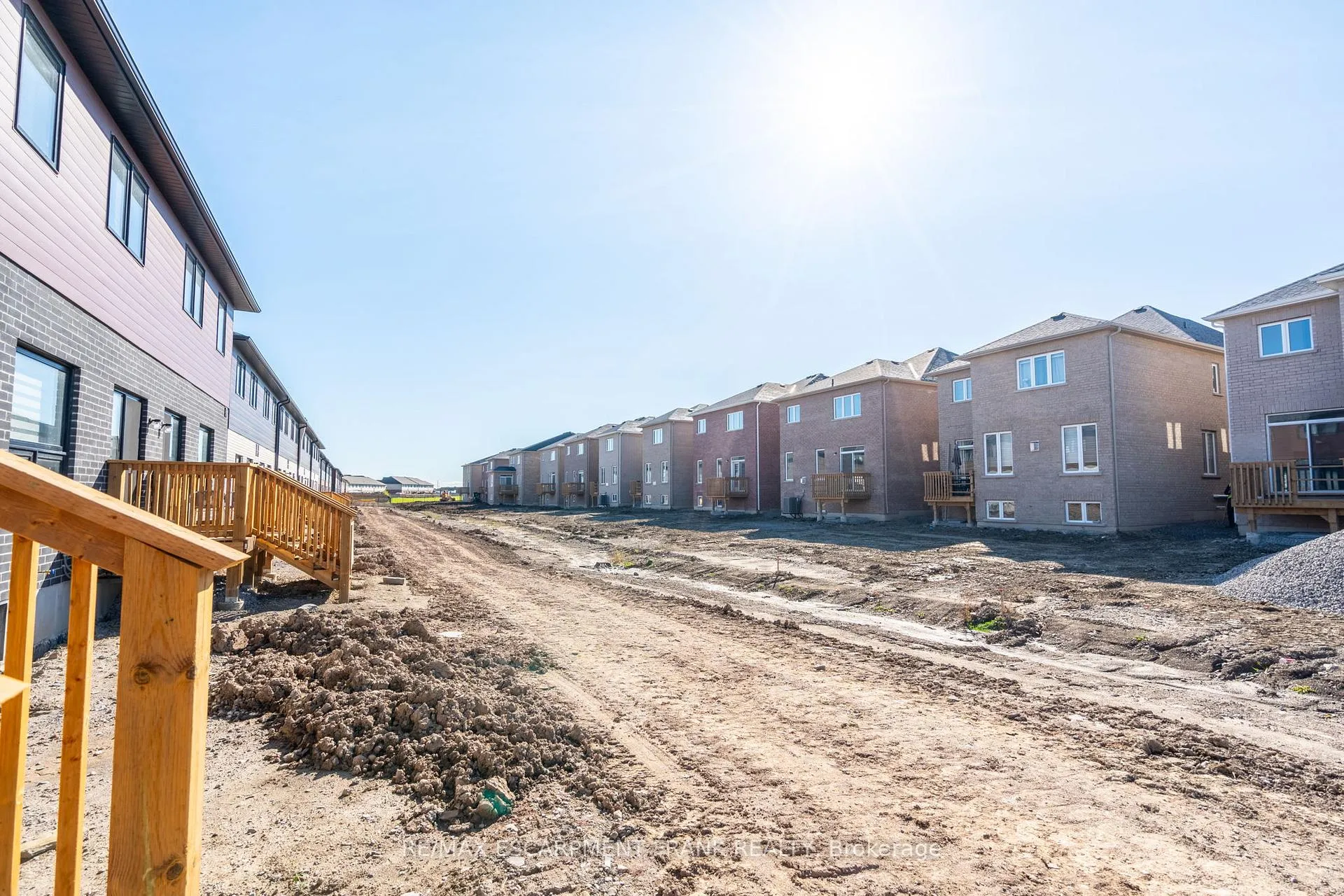 Photo 44 of 237 Lormont Boulevard, Hamilton, Stoney Creek Mountain — HOMEH