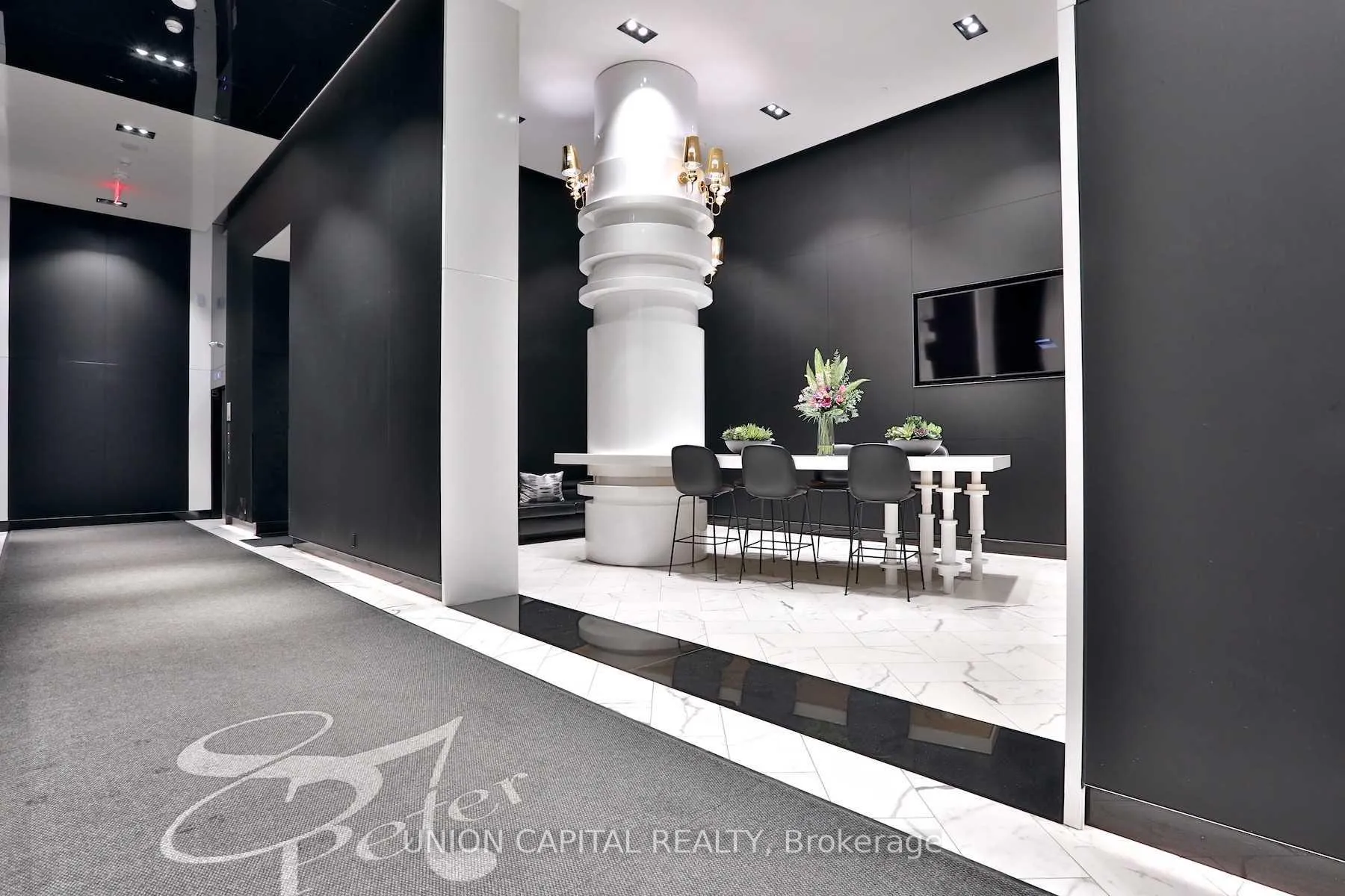 Photo 2 of Unit 1909, 87 Peter Street, Toronto, Waterfront Communities — HOMEH