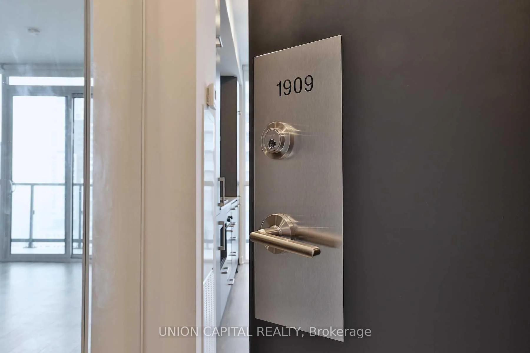 Photo 3 of Unit 1909, 87 Peter Street, Toronto, Waterfront Communities — HOMEH