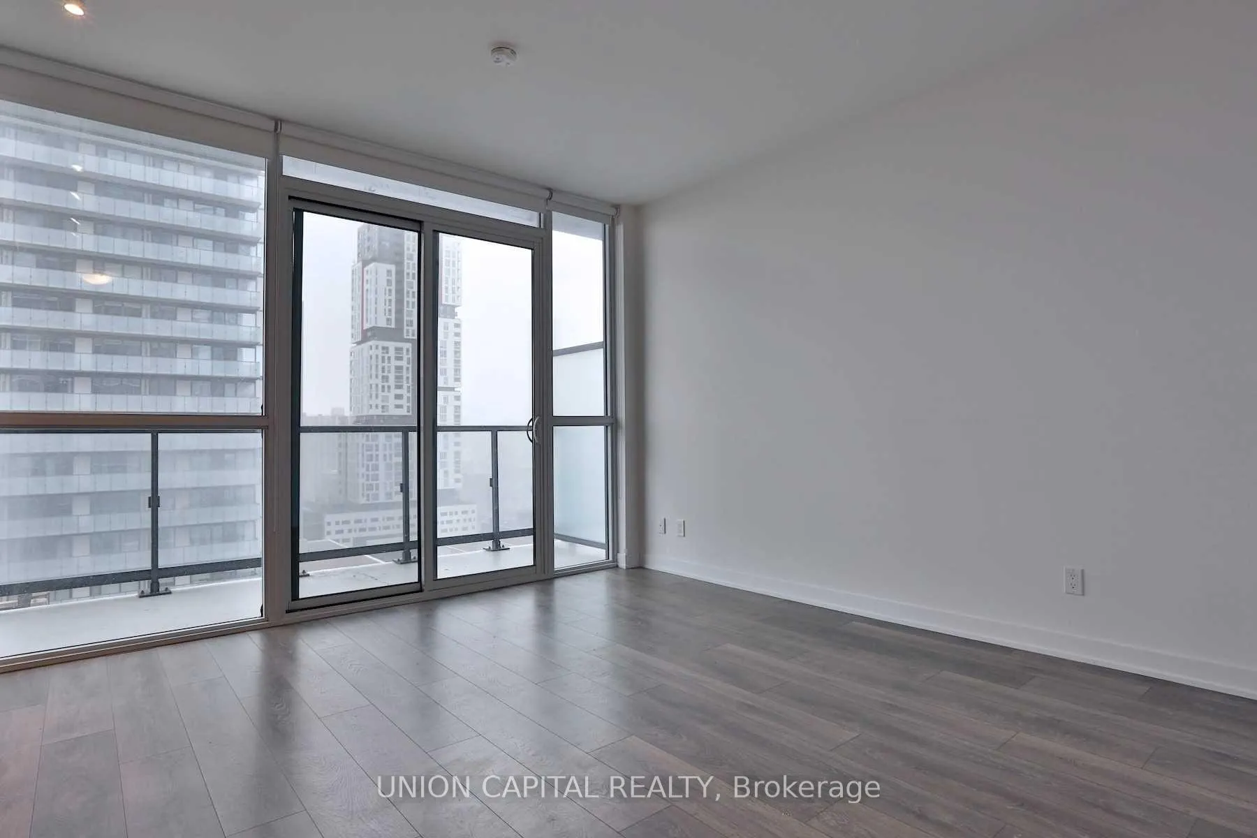 Photo 9 of Unit 1909, 87 Peter Street, Toronto, Waterfront Communities — HOMEH
