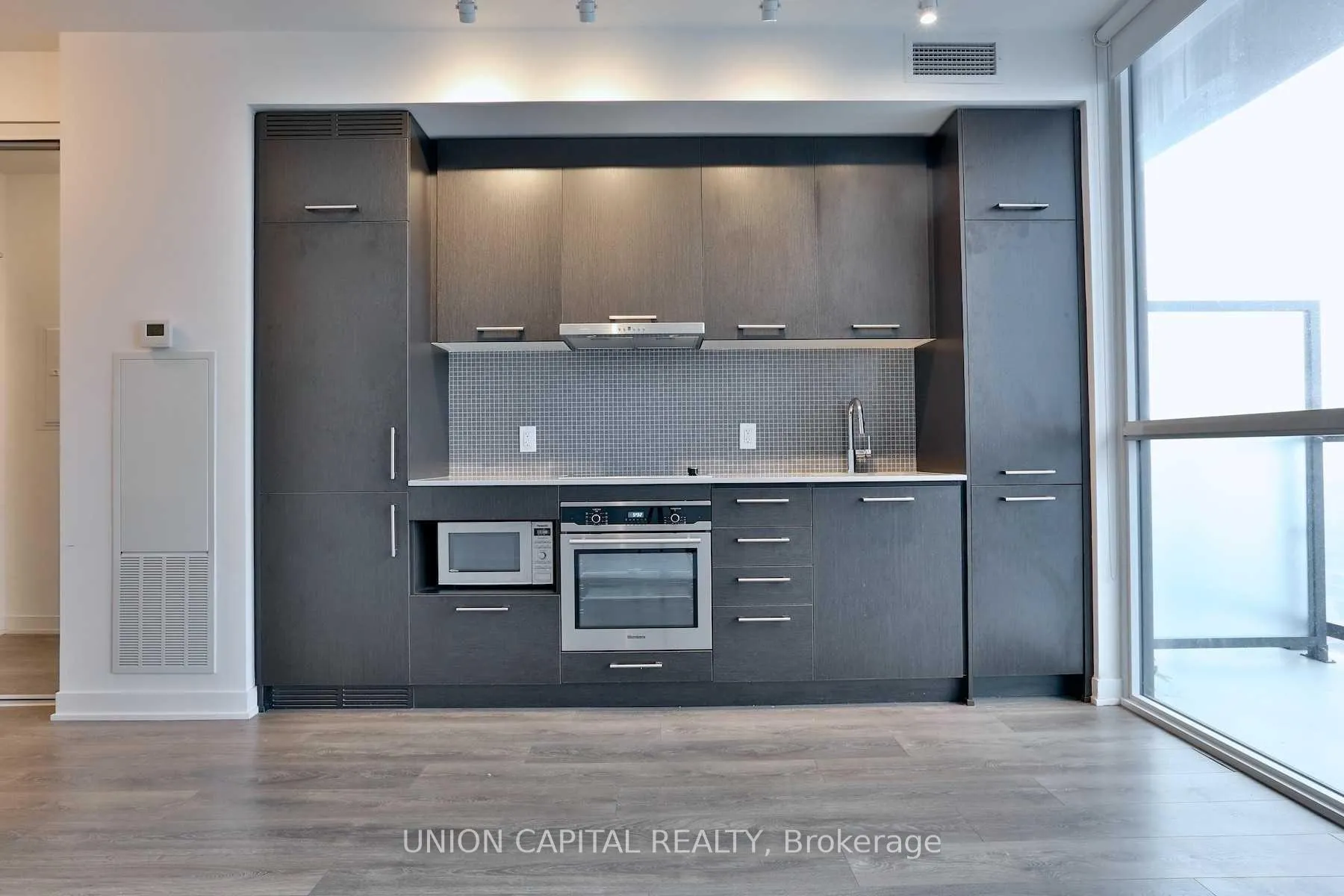 Photo 11 of Unit 1909, 87 Peter Street, Toronto, Waterfront Communities — HOMEH