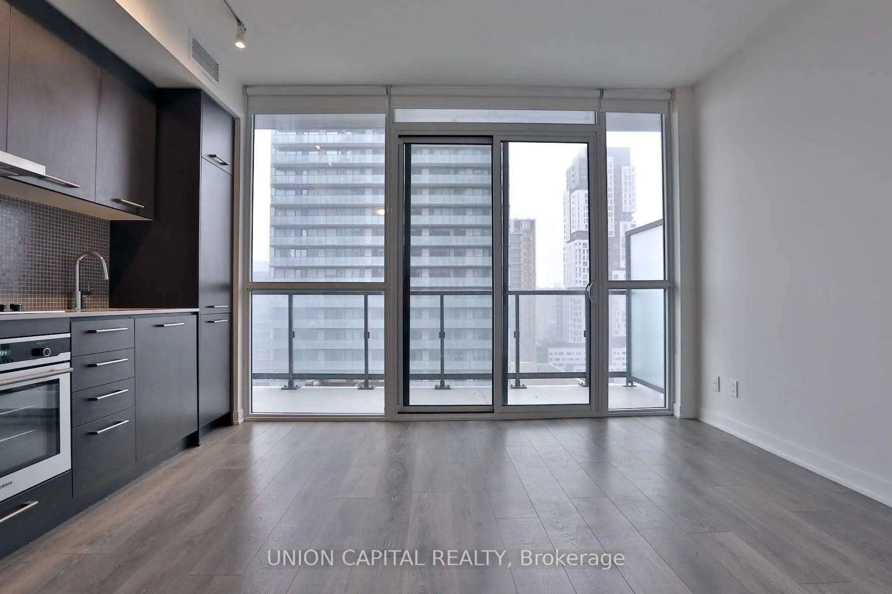 Photo 16 of Unit 1909, 87 Peter Street, Toronto, Waterfront Communities — HOMEH