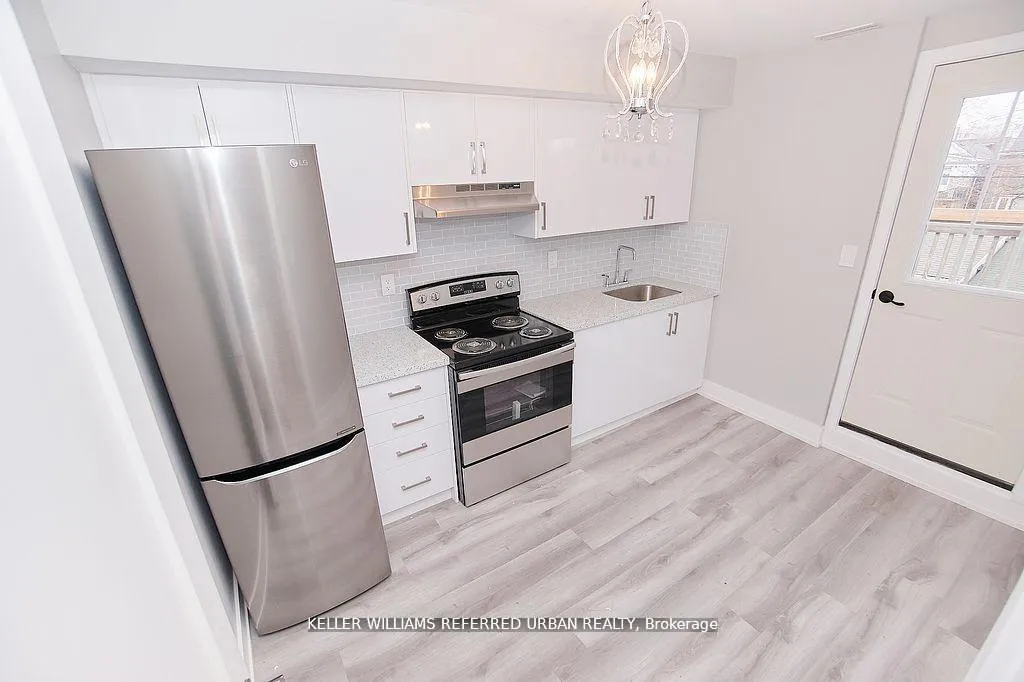 Photo 7 of Unit Upper, 911 Dovercourt Road, Toronto, Palmerston-Little Italy — HOMEH