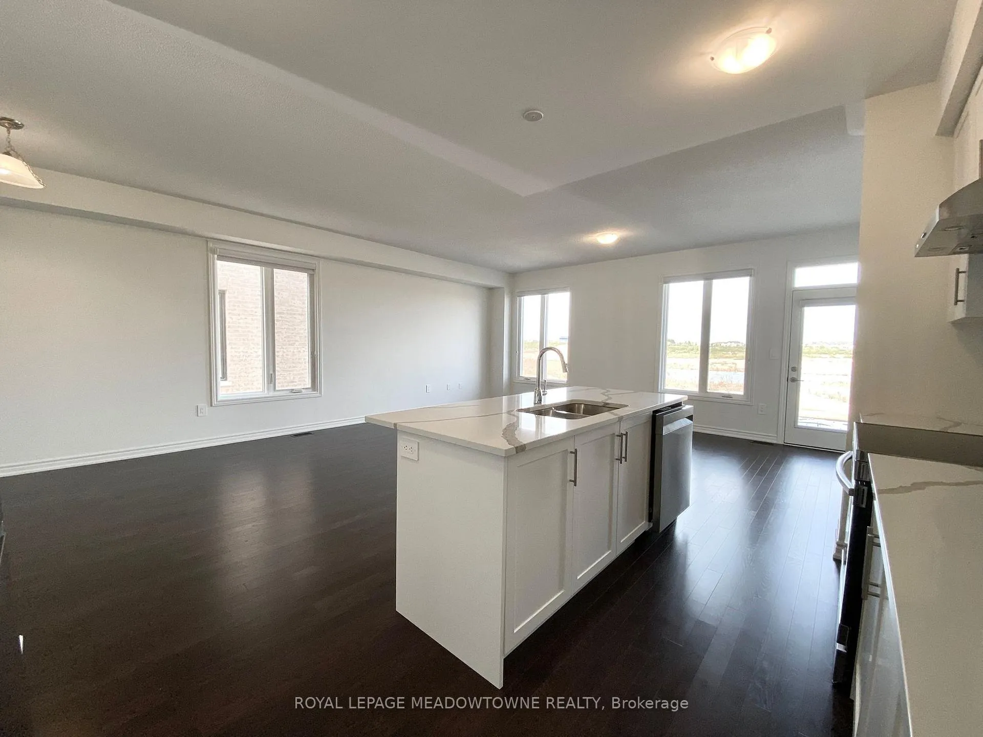 Photo 10 of 1461 Savoline Boulevard, Milton, Walker — HOMEH