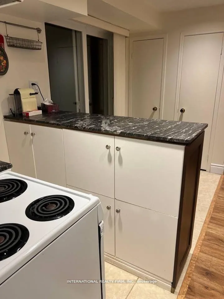 Photo 3 of Unit Basement, 22 Ambrose Court, Markham, Markham Village — HOMEH