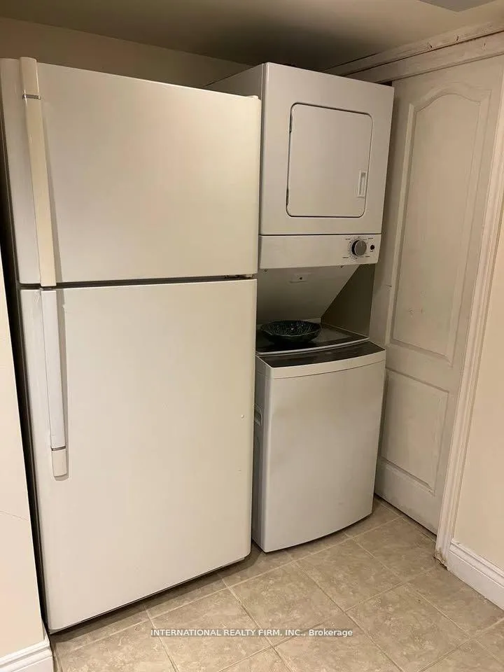 Photo 5 of Unit Basement, 22 Ambrose Court, Markham, Markham Village — HOMEH