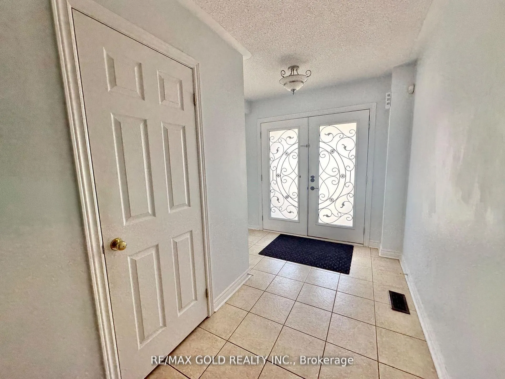 Photo 2 of 1413 Costigan Road, Milton, Clarke — HOMEH