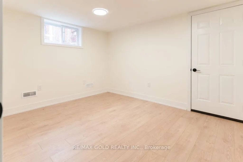 Photo 4 of Unit Bsmt, 54 Moxley Drive, Hamilton, Lisgar — HOMEH