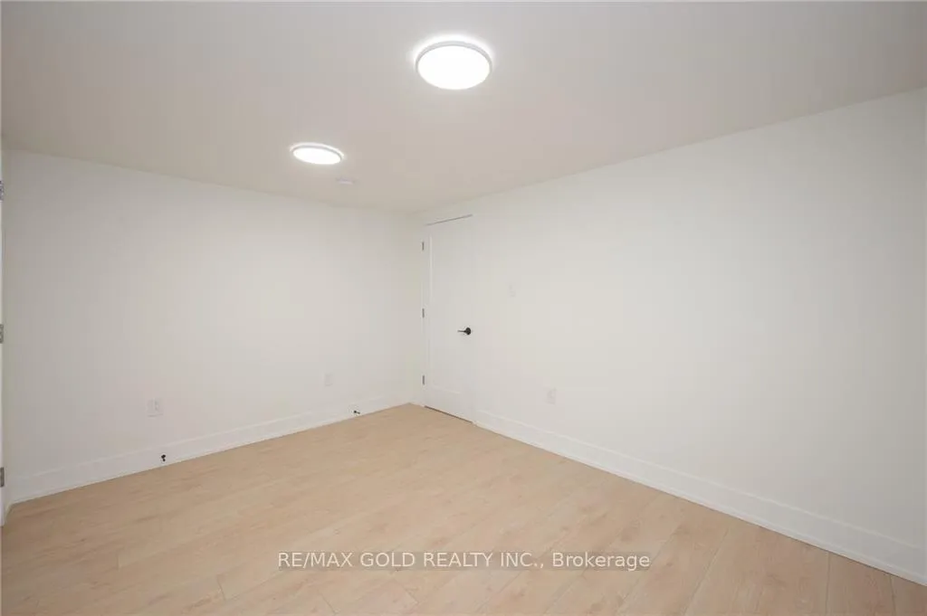 Photo 6 of Unit Bsmt, 54 Moxley Drive, Hamilton, Lisgar — HOMEH