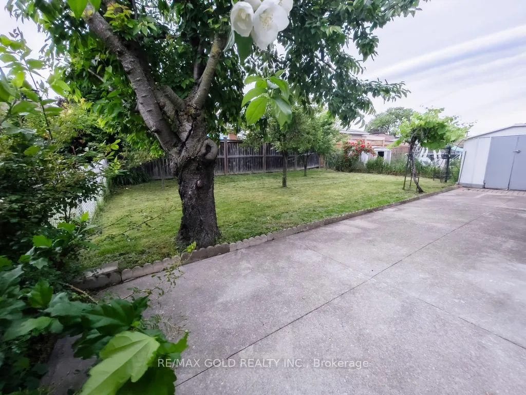 Photo 16 of Unit Bsmt, 54 Moxley Drive, Hamilton, Lisgar — HOMEH