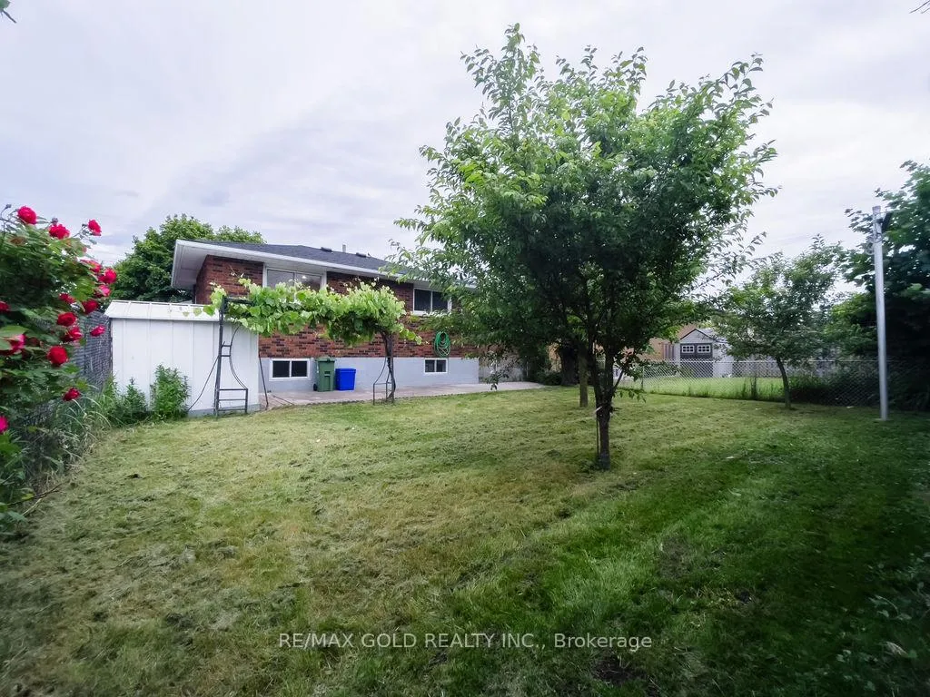 Photo 17 of Unit Bsmt, 54 Moxley Drive, Hamilton, Lisgar — HOMEH