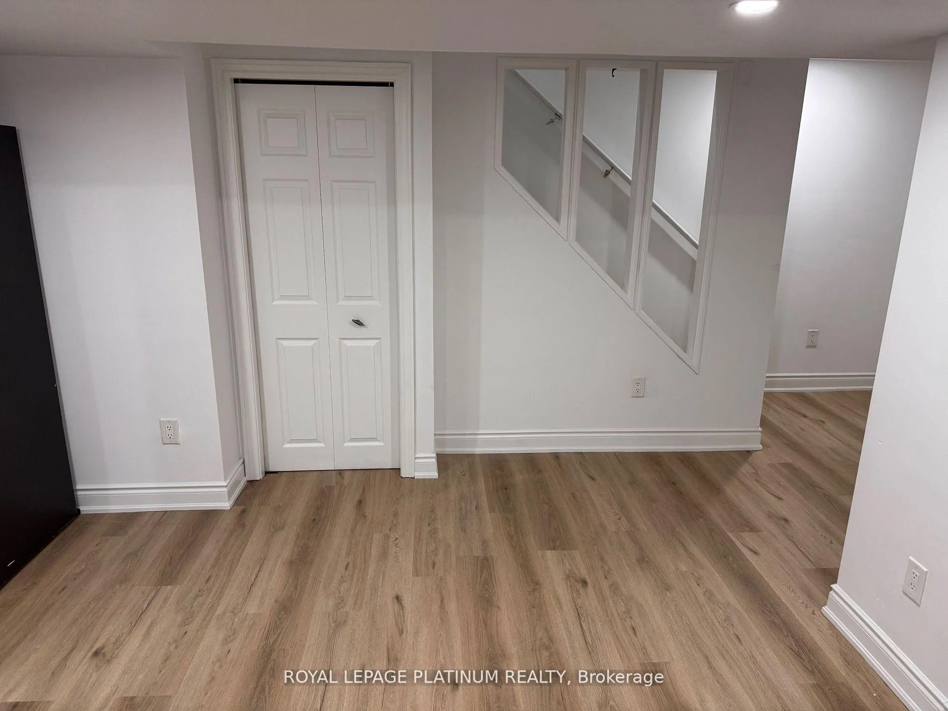 Photo 12 of 617 Windflower Crescent, Kitchener — HOMEH