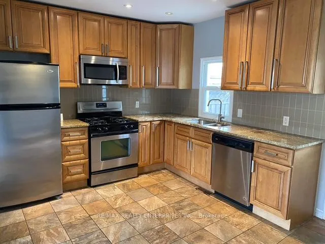 Photo 2 of 396 Macnab Street N, Hamilton, North End — HOMEH