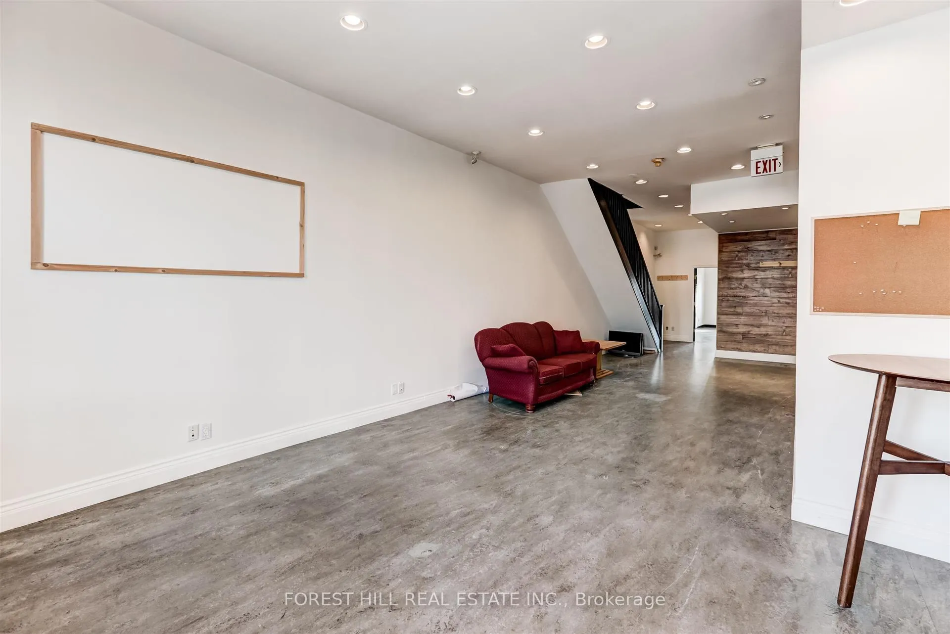 Photo 4 of Unit 2nd&3rd, 283 College Street, Toronto, Kensington-Chinatown — HOMEH
