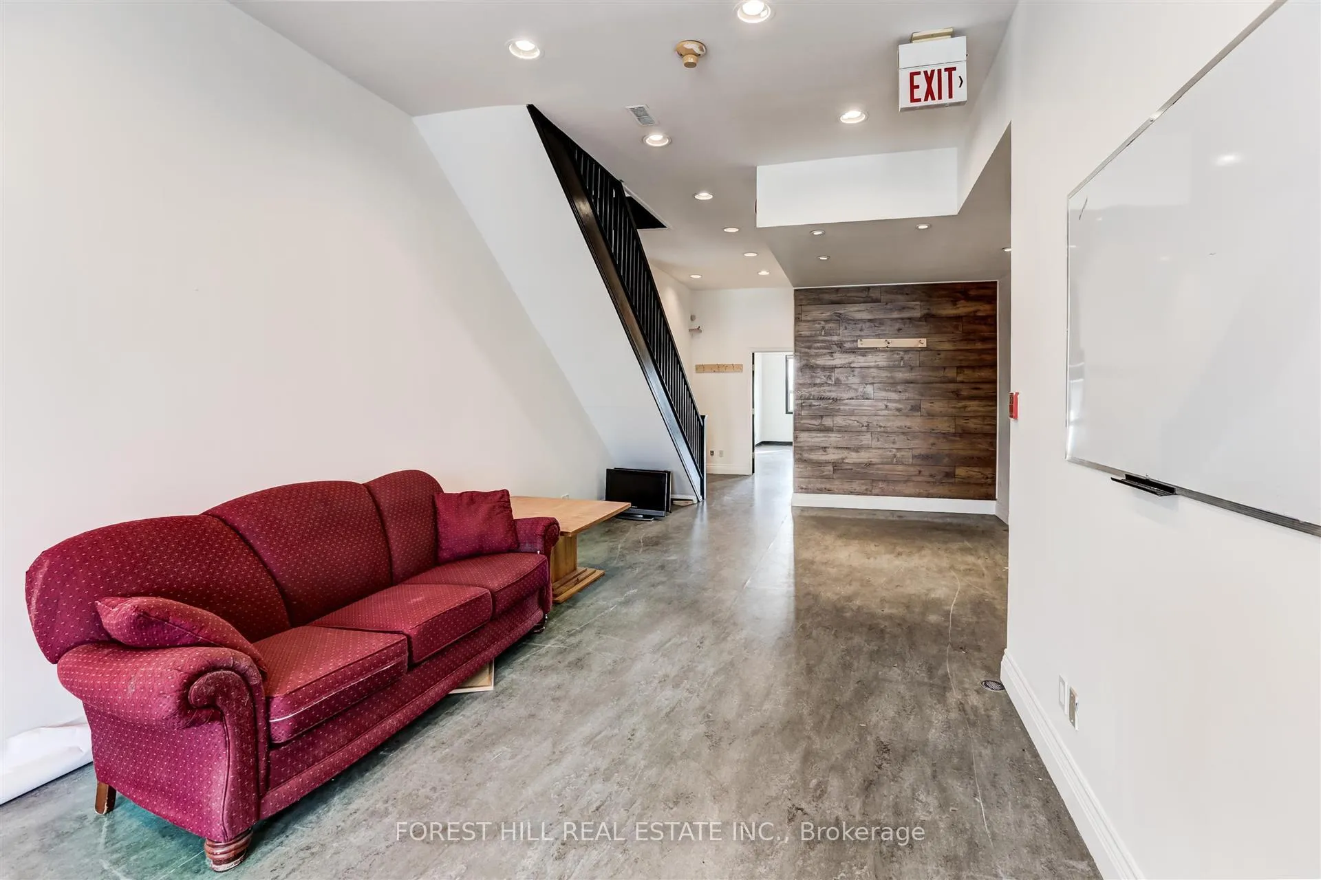 Photo 5 of Unit 2nd&3rd, 283 College Street, Toronto, Kensington-Chinatown — HOMEH