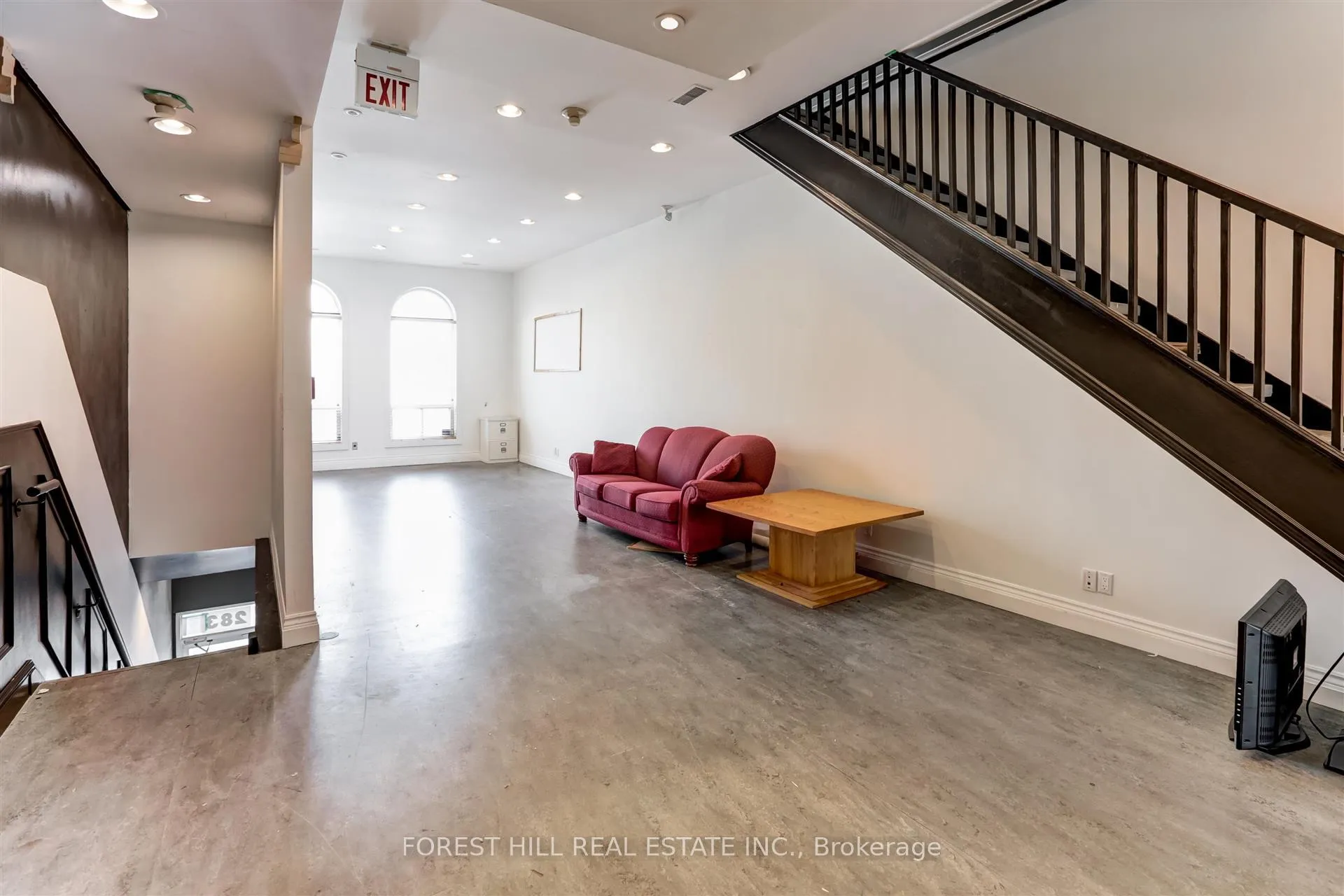 Photo 8 of Unit 2nd&3rd, 283 College Street, Toronto, Kensington-Chinatown — HOMEH