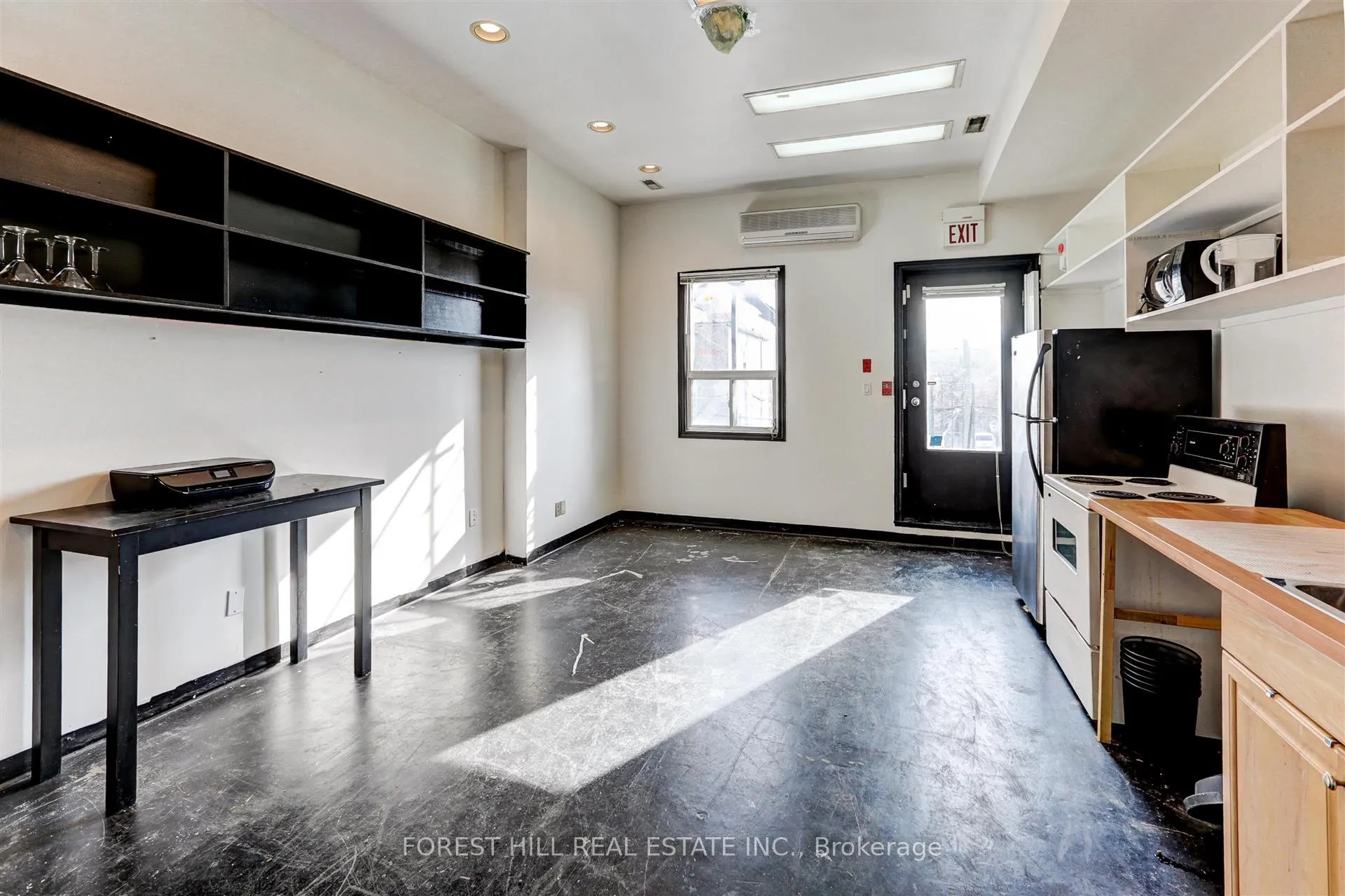 Photo 11 of Unit 2nd&3rd, 283 College Street, Toronto, Kensington-Chinatown — HOMEH