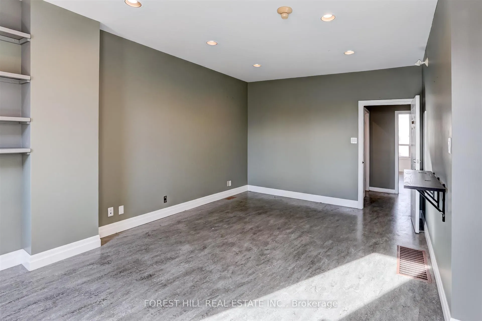 Photo 18 of Unit 2nd&3rd, 283 College Street, Toronto, Kensington-Chinatown — HOMEH