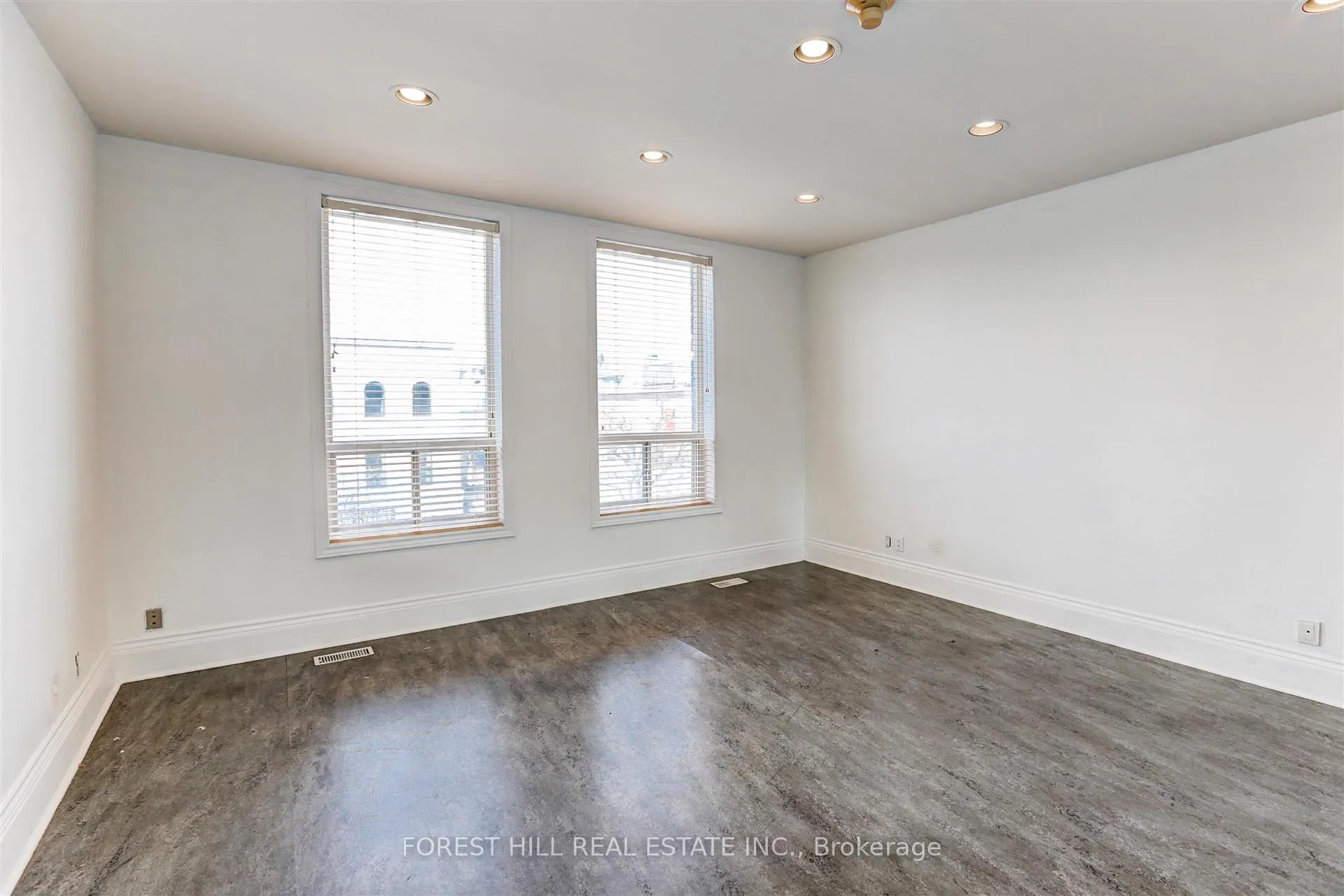 Photo 20 of Unit 2nd&3rd, 283 College Street, Toronto, Kensington-Chinatown — HOMEH