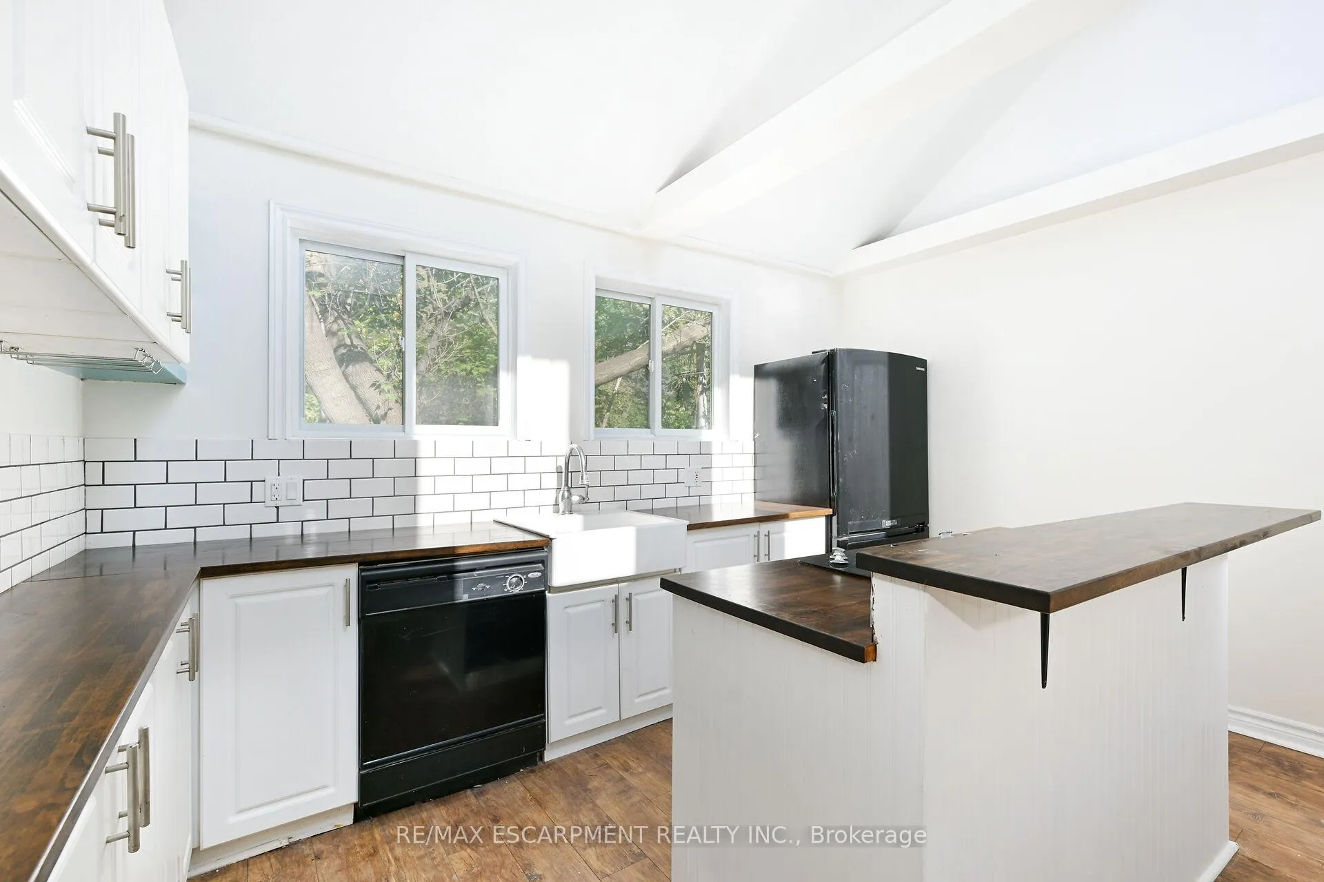 Photo 6 of 278 Hunter Street W, Hamilton, Kirkendall — HOMEH