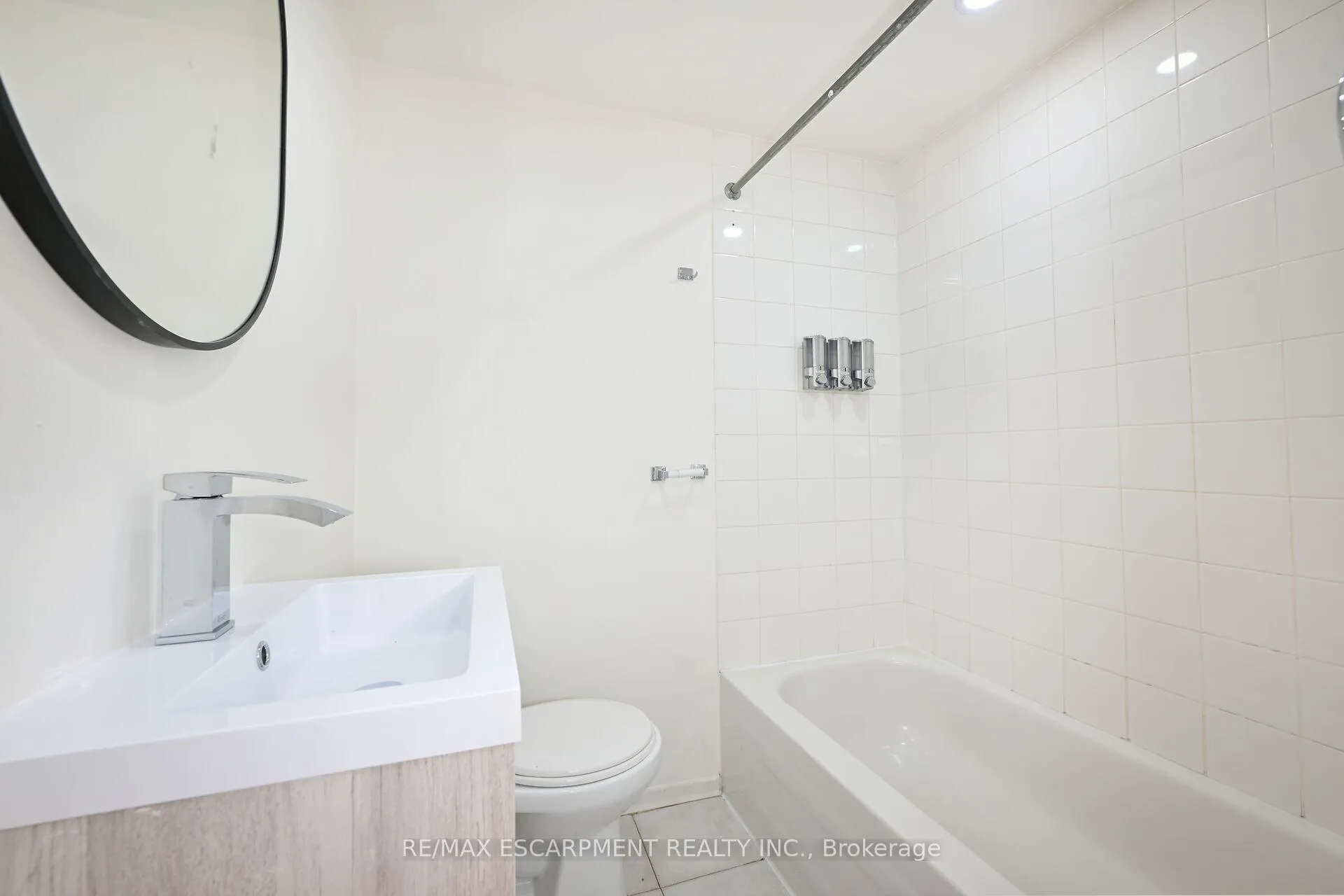 Photo 26 of 278 Hunter Street W, Hamilton, Kirkendall — HOMEH