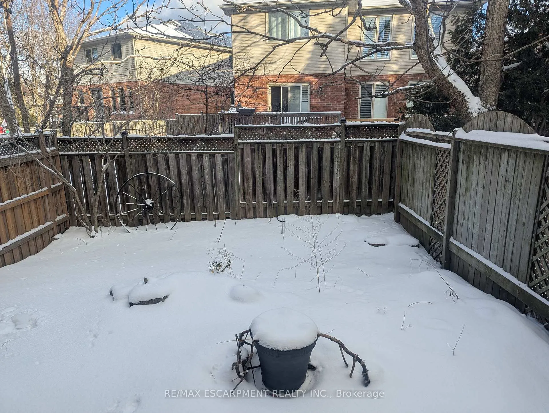Photo 26 of 19 Stevenson Street, Hamilton, Ancaster — HOMEH