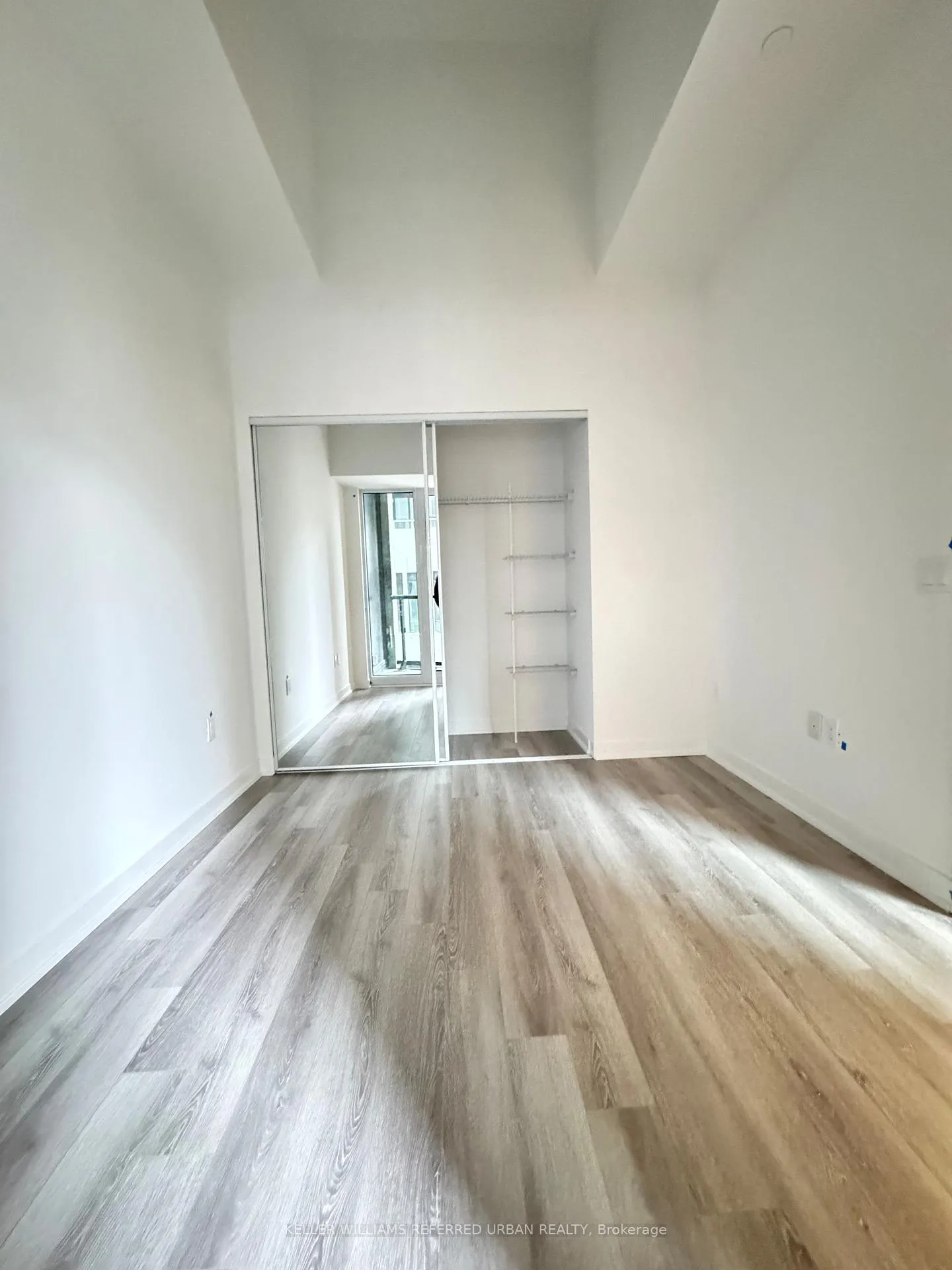Photo 5 of Unit 605, 238 Simcoe Street, Toronto, Kensington-Chinatown — HOMEH