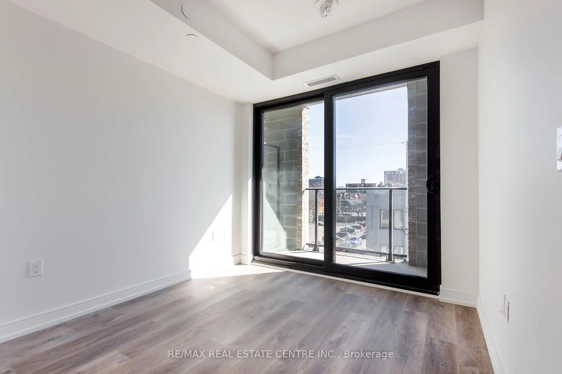 Photo 13 of Unit #331, 1 Jarvis Street, Hamilton, Beasley — HOMEH