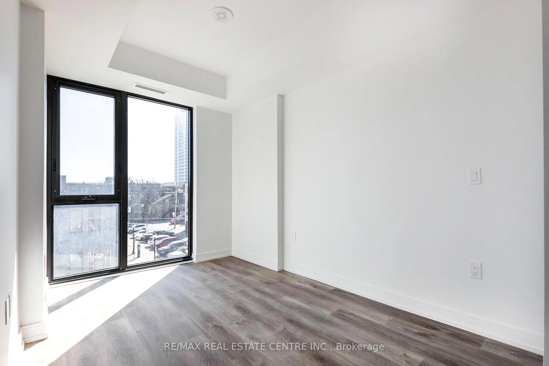 Photo 16 of Unit #331, 1 Jarvis Street, Hamilton, Beasley — HOMEH