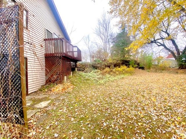 Photo 3 of 625 Queen Street, Gananoque — HOMEH