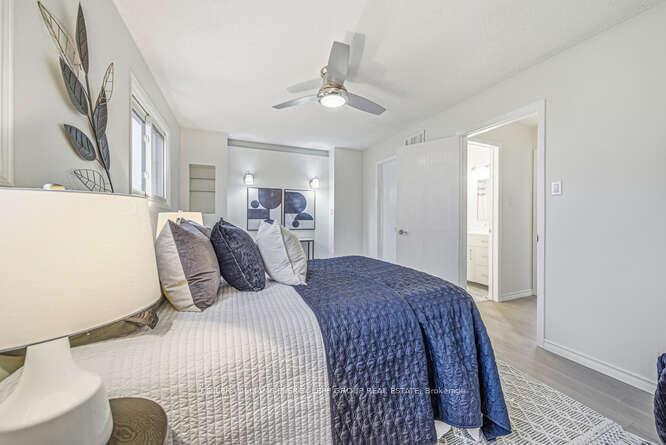 Photo 25 of 60 Galbraith Court, Clarington, Bowmanville — HOMEH