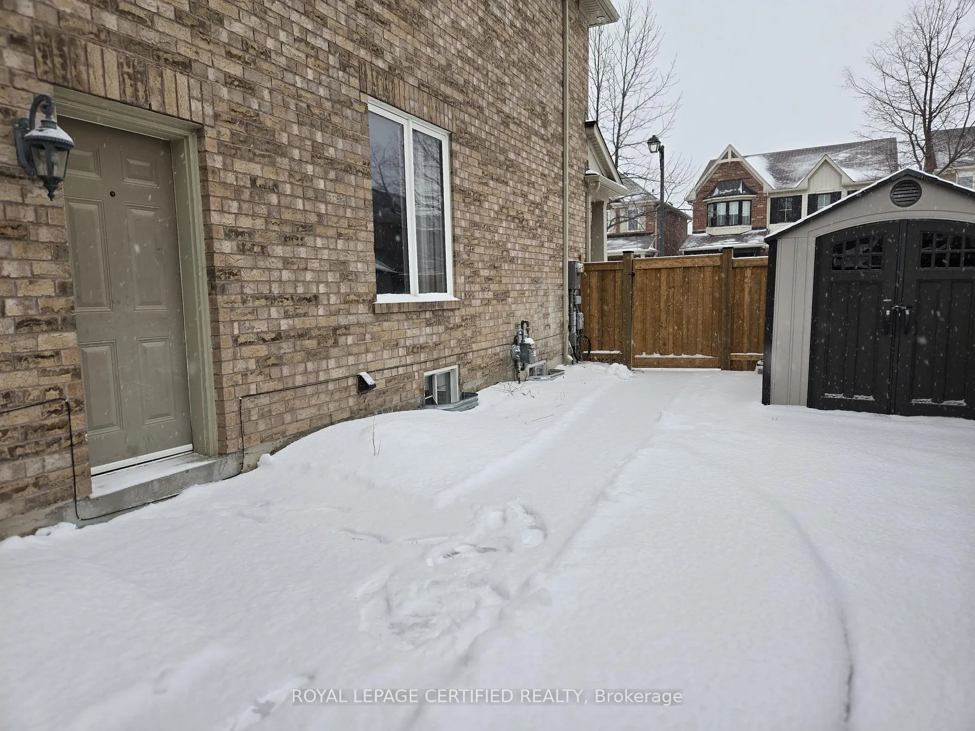 Photo 5 of Unit BASEMENT, 974 Seivert Place, Milton, Harrison — HOMEH