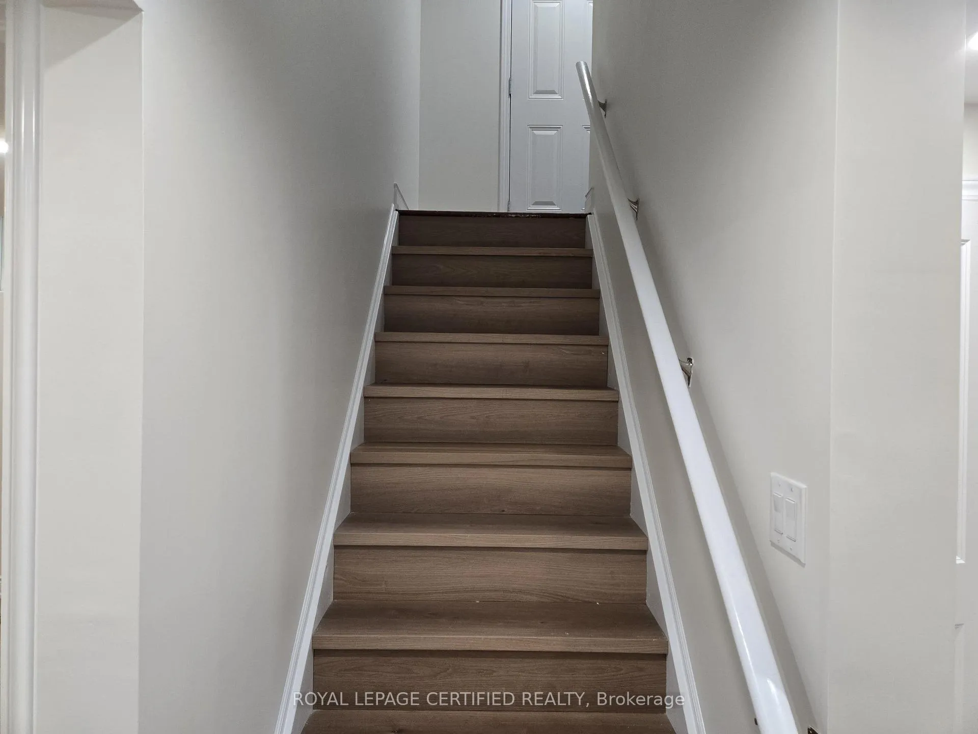 Photo 10 of Unit BASEMENT, 974 Seivert Place, Milton, Harrison — HOMEH
