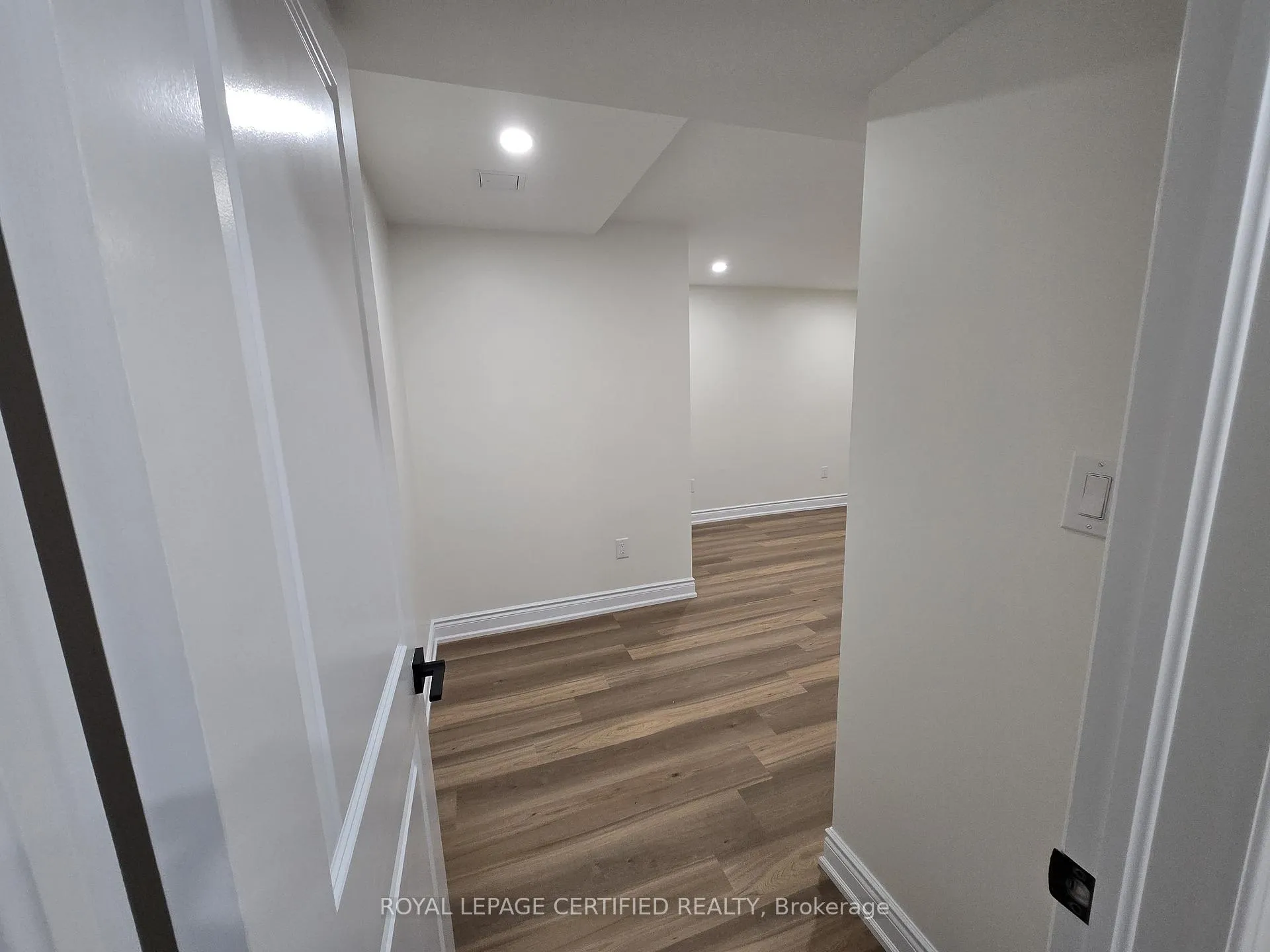 Photo 24 of Unit BASEMENT, 974 Seivert Place, Milton, Harrison — HOMEH