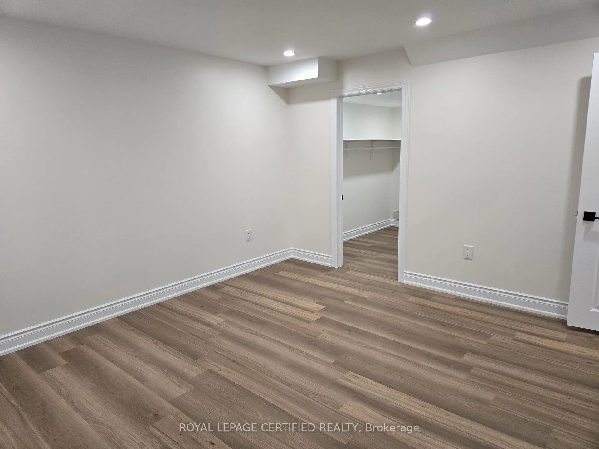 Photo 30 of Unit BASEMENT, 974 Seivert Place, Milton, Harrison — HOMEH
