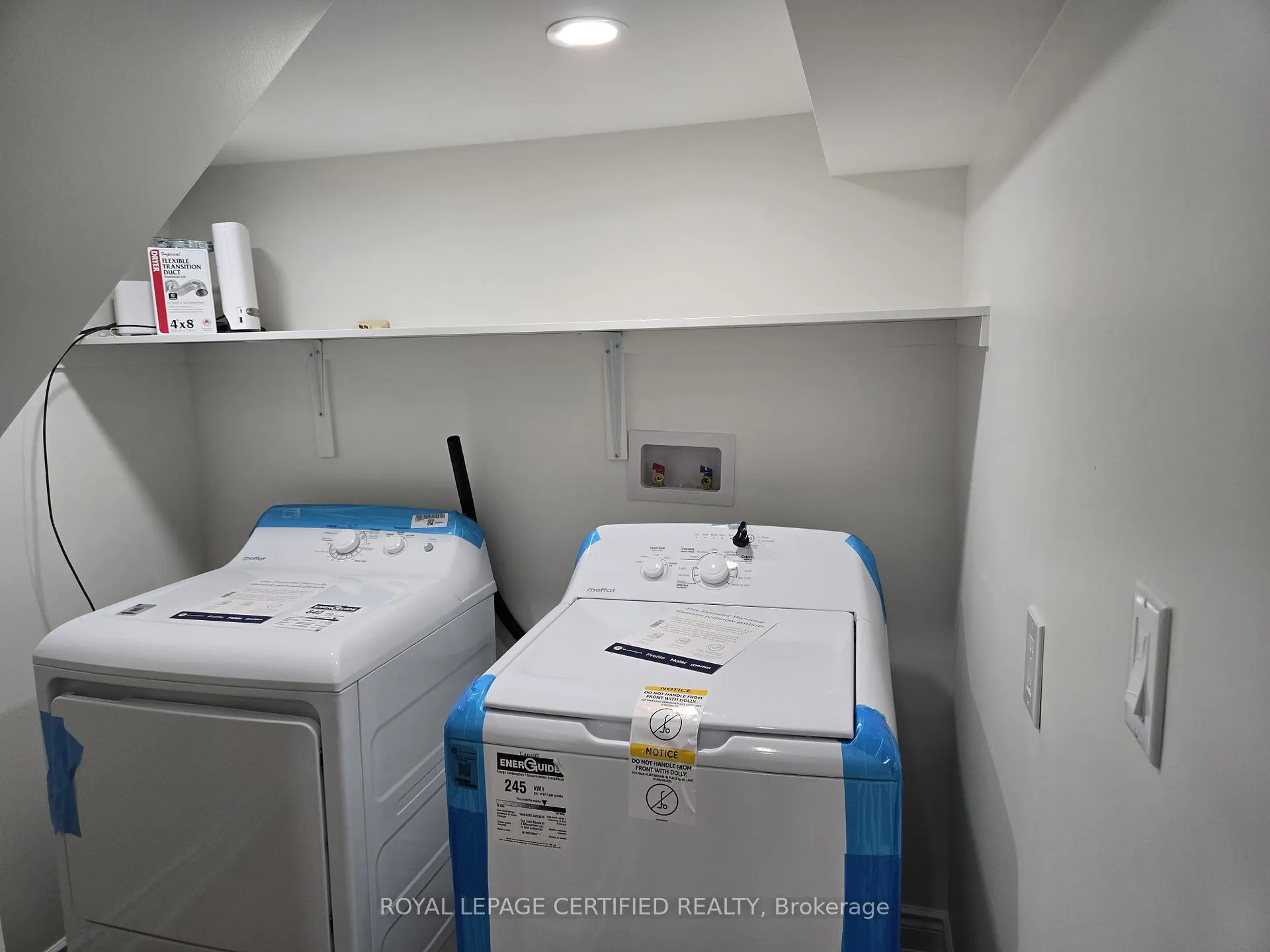 Photo 35 of Unit BASEMENT, 974 Seivert Place, Milton, Harrison — HOMEH