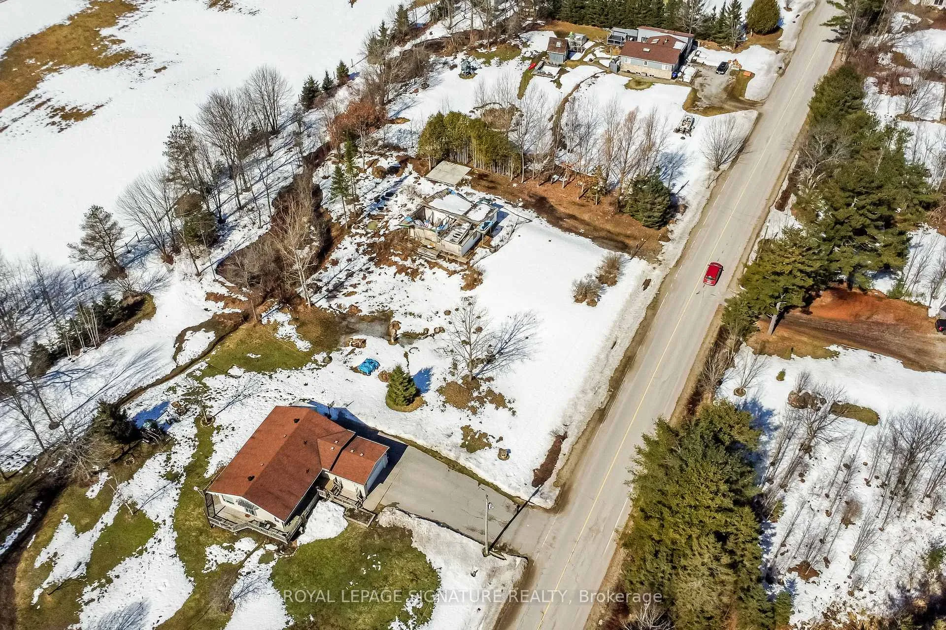 Photo 9 of 2322 N Orr Lake Road, Springwater, Rural Springwater — HOMEH