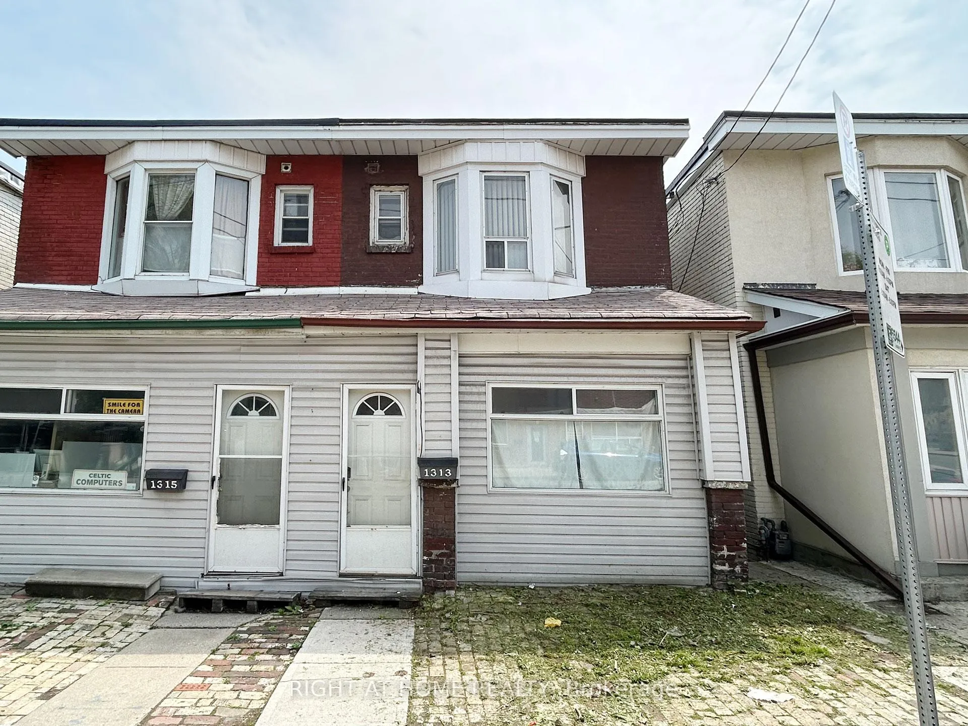 Front of 1313 Gerrard Street
