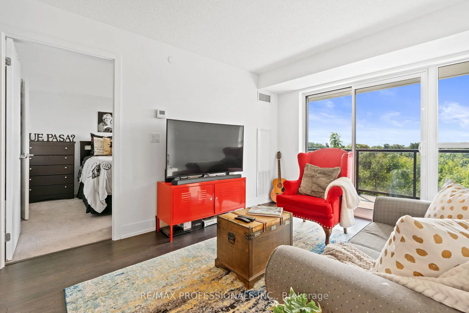 Photo 8 of Unit 305, 1255 Bayly Street, Pickering, Bay Ridges — HOMEH