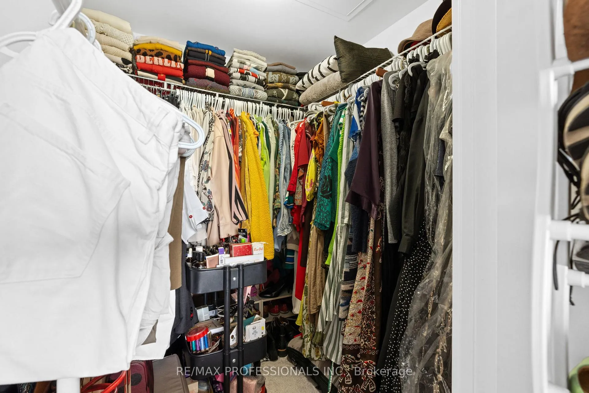 Photo 17 of Unit 305, 1255 Bayly Street, Pickering, Bay Ridges — HOMEH