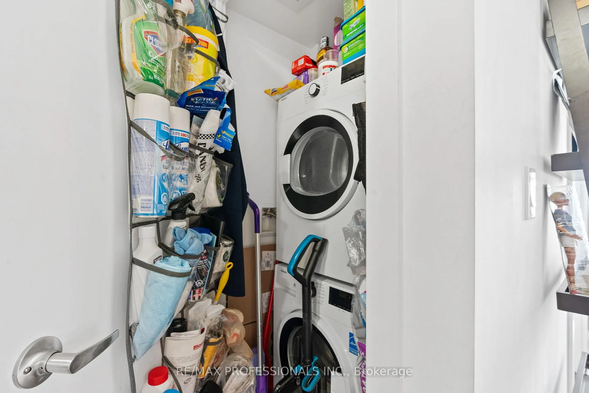 Photo 21 of Unit 305, 1255 Bayly Street, Pickering, Bay Ridges — HOMEH