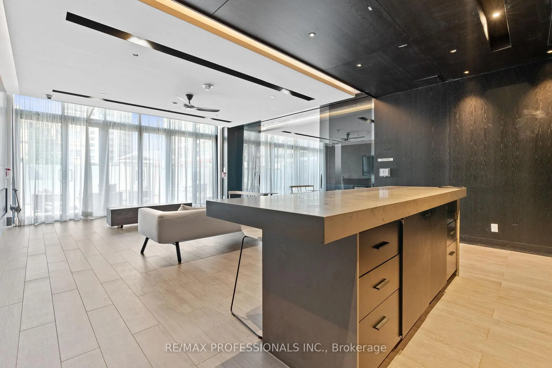 Photo 26 of Unit 305, 1255 Bayly Street, Pickering, Bay Ridges — HOMEH