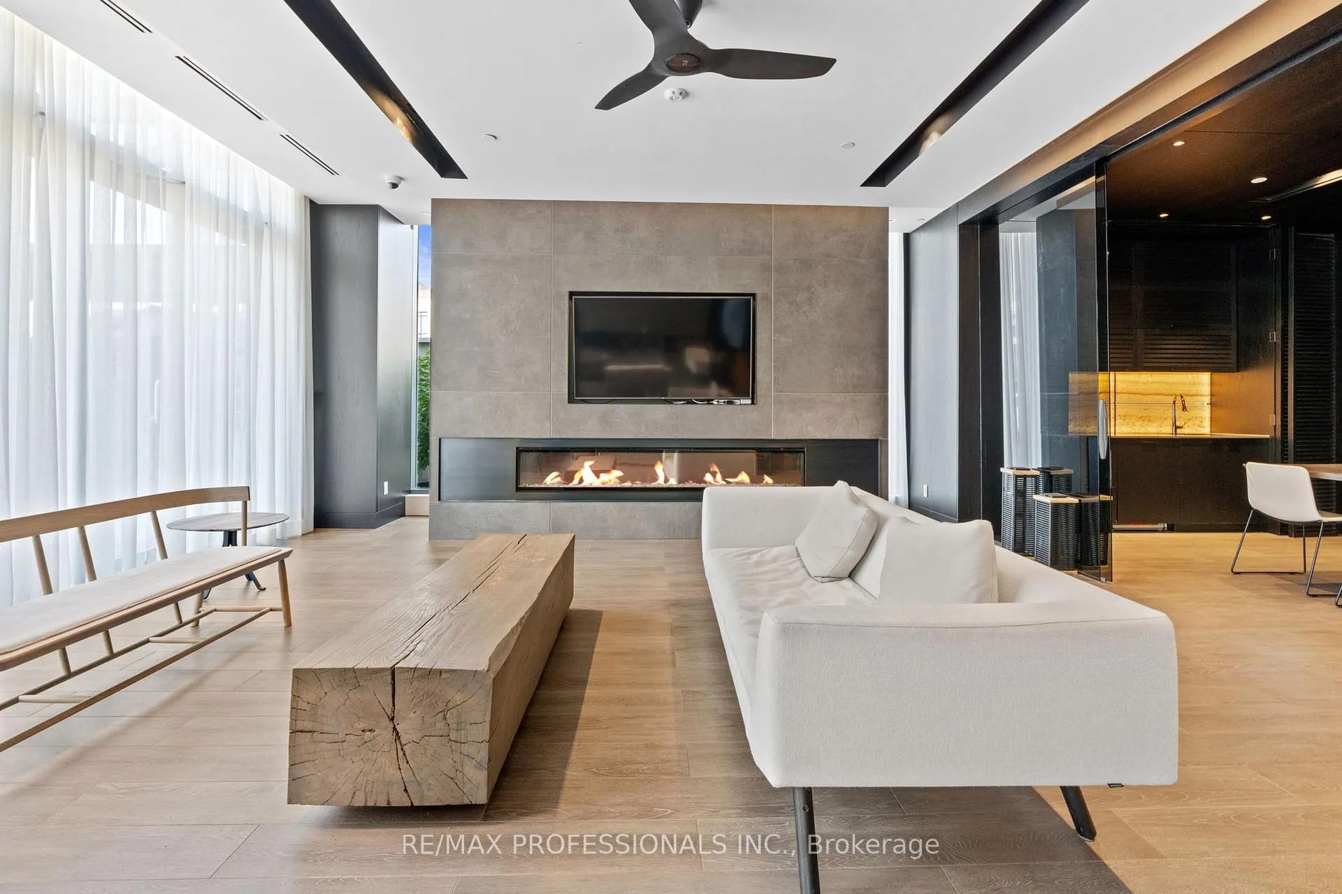 Photo 27 of Unit 305, 1255 Bayly Street, Pickering, Bay Ridges — HOMEH